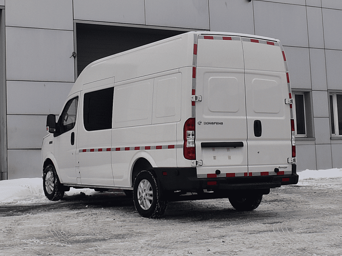 Грузопассажирский автобус DongFeng K33-561